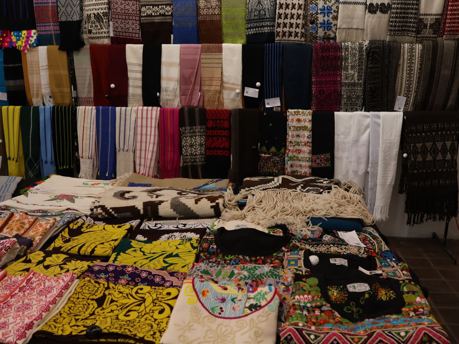 Premian las 109 mejores piezas del Concurso de Artesanías de Zamora